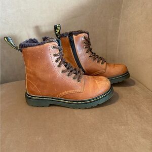 Doc martens fur lined 1460 Serena junior boots size 11